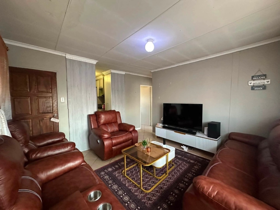 3 Bedroom Property for Sale in Pinehaven Free State